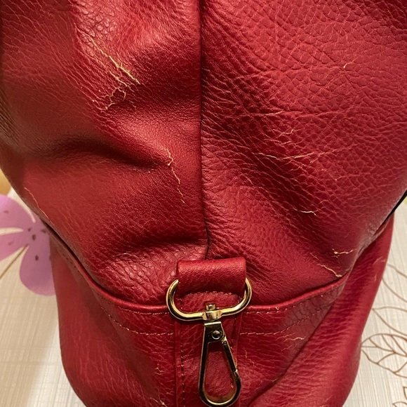 Shilton Red Bag - Picture 4 of 13